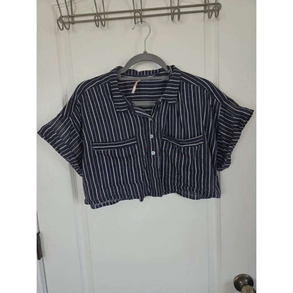 Free people cropped button up